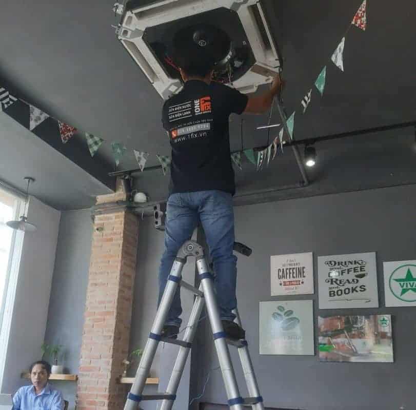 vệ sinh máy lạnh