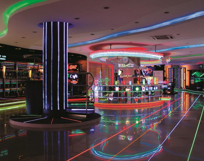 đèn led thanh nhôm trang trí 