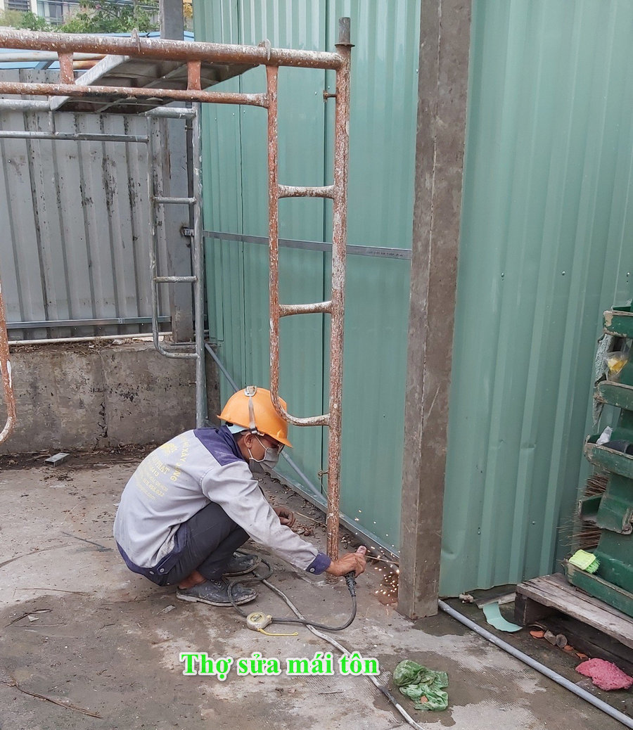 thi công nhà tôn