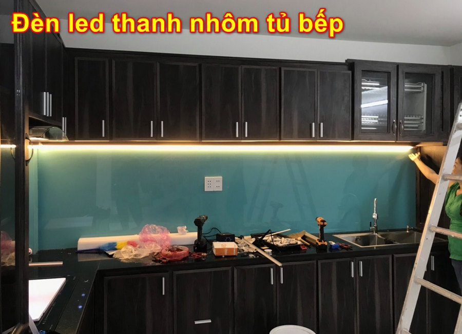led tủ bếp