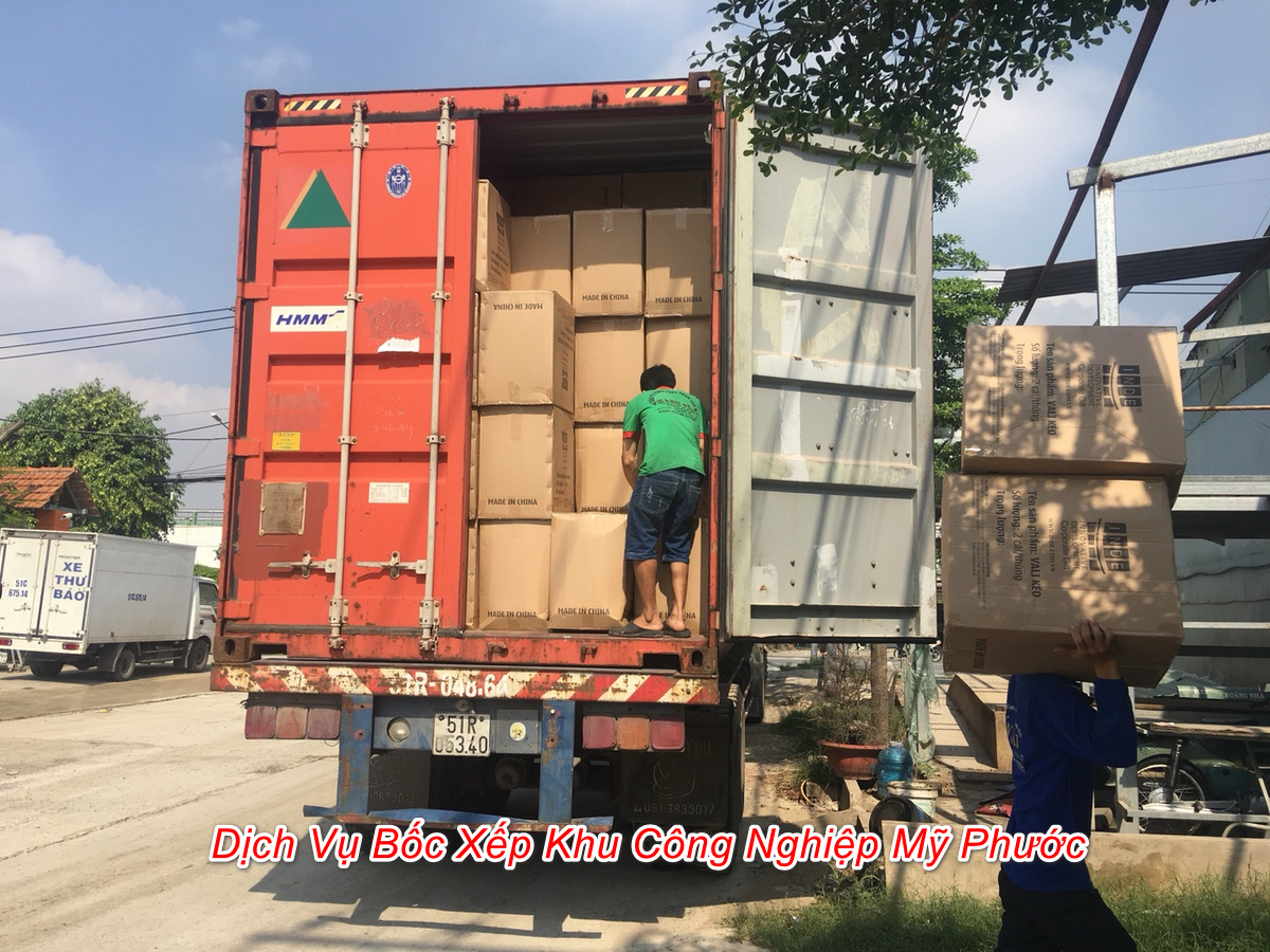 bốc xếp tại mỹ phước