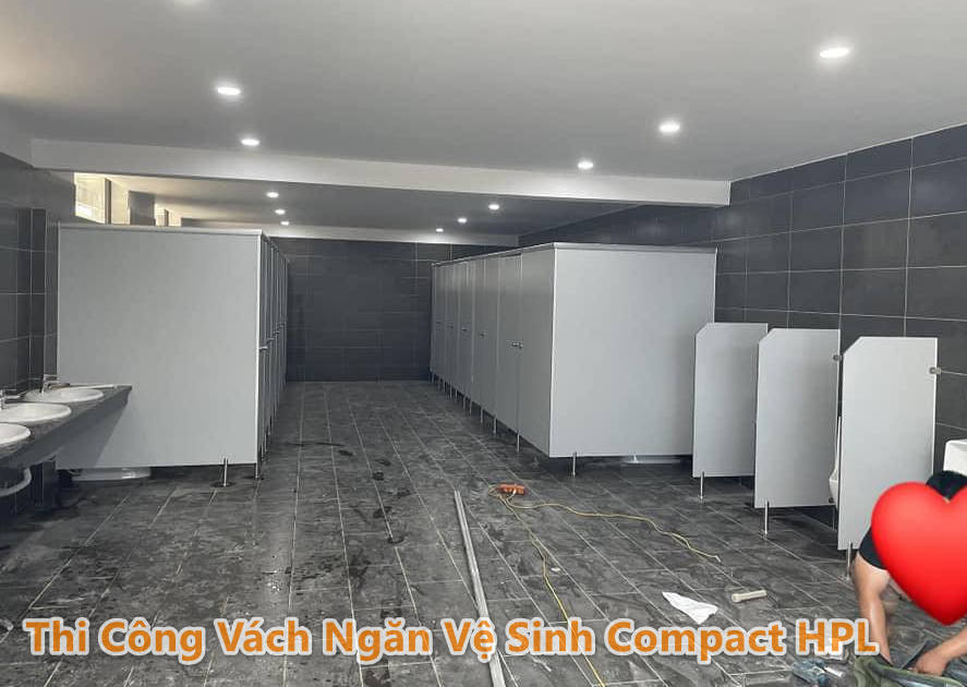 báo giá vách ngăn vệ sinh compact