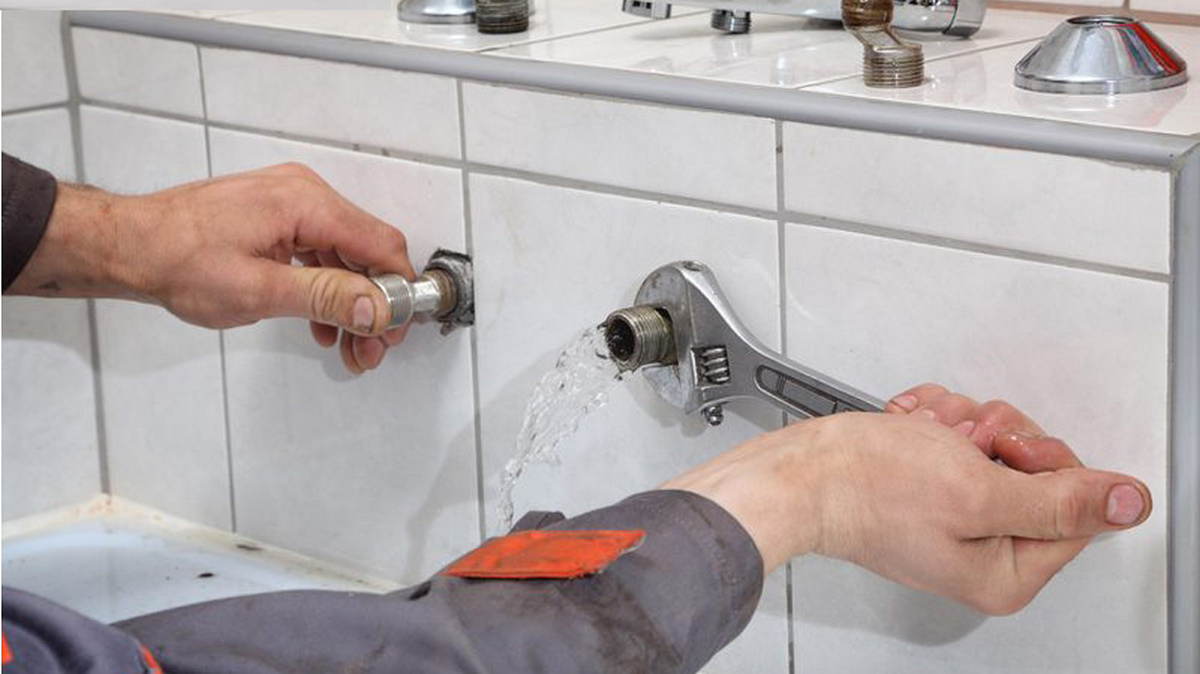 dịch vụ sửa chữa rò rì nước tại nhà