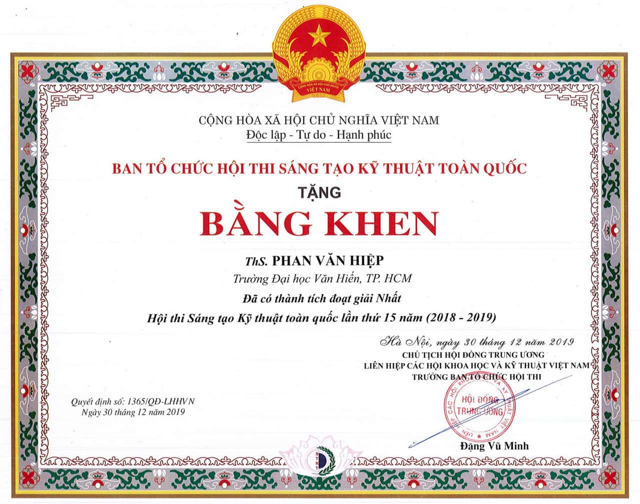 bằng khen sáng tạo