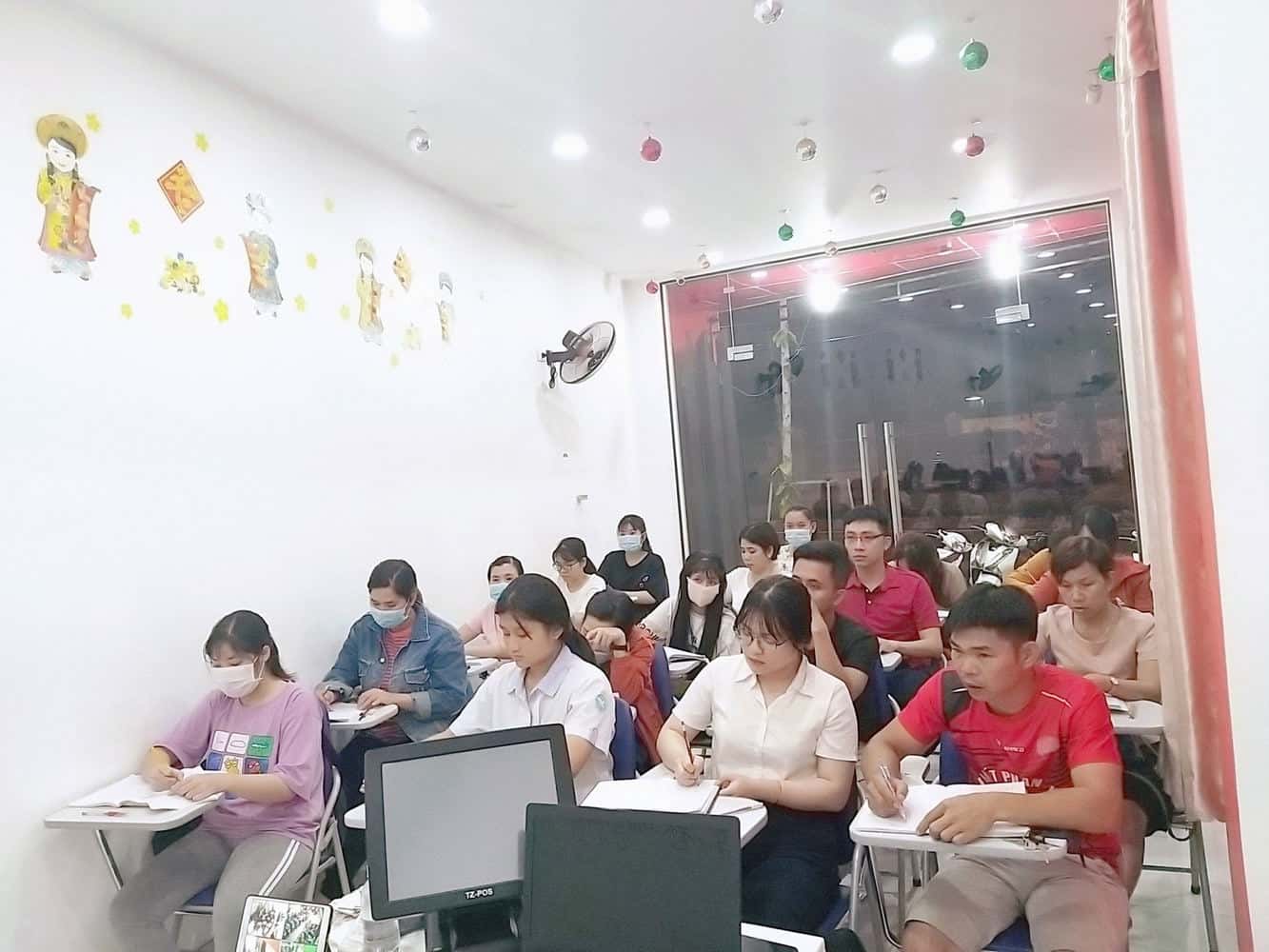 top 10 trung tâm Tiếng Hoa Bình Dương