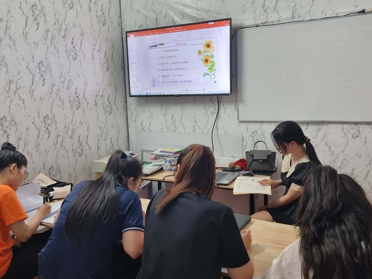 Học tiếng hoa tại Tân Uyên Bình Dương