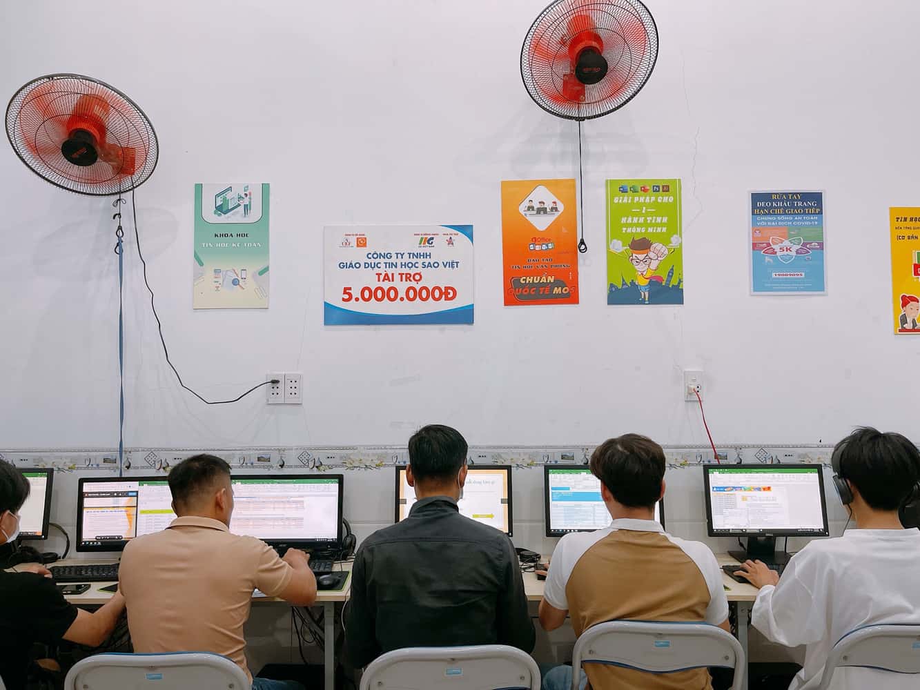 địa chỉ học tiếng Hoa Dĩ An Bình Dương