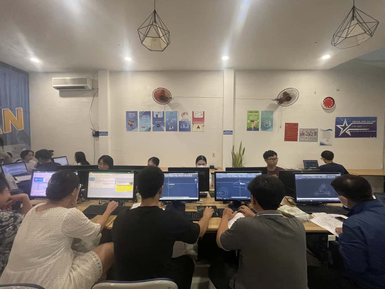 Khóa học autocad tại quận 12