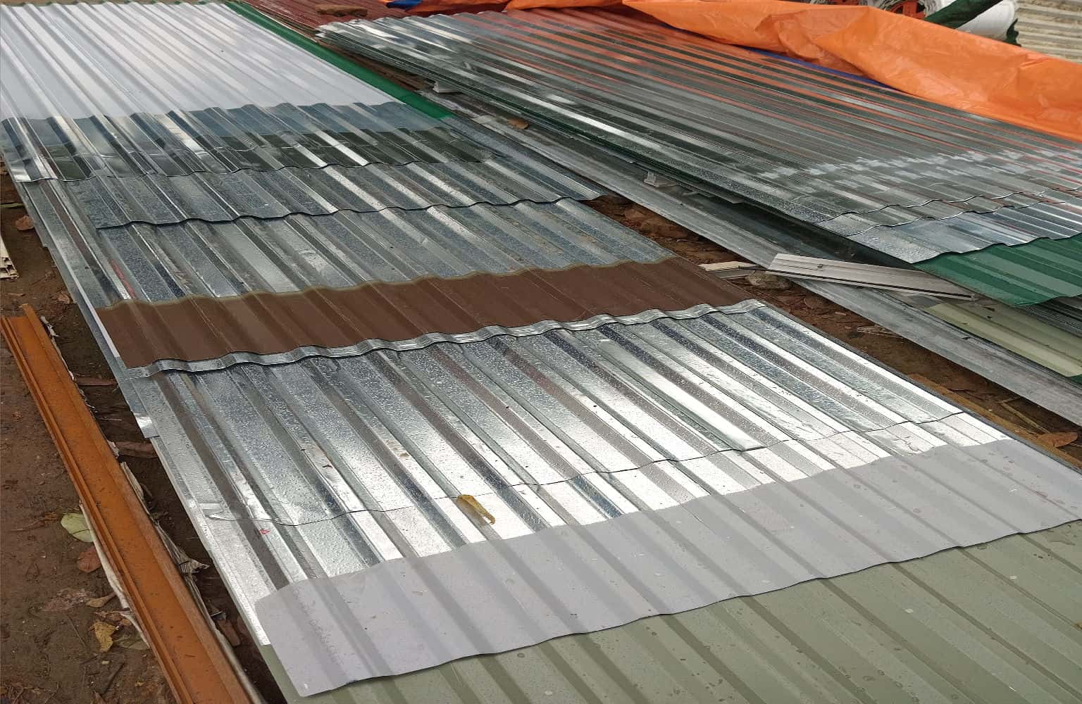 Dịch vụ thu mua tôn cũ tại Đồng Nai giá cao