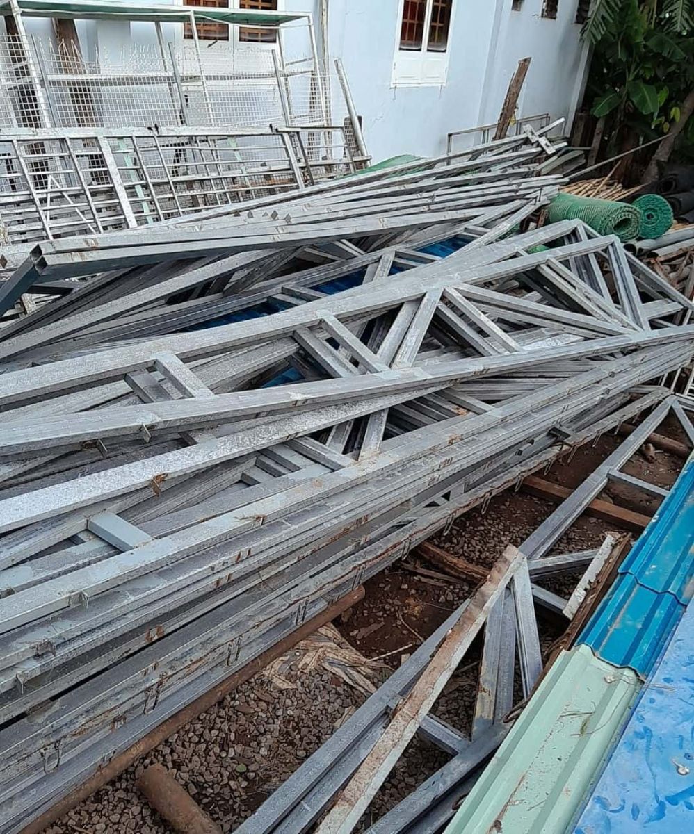 Thu mua tôn cũ giá cao
