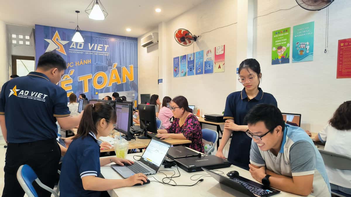 Khóa học kế toán