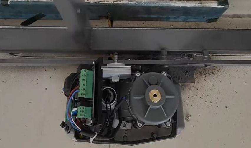 motor 2 dành cho cửa tự động