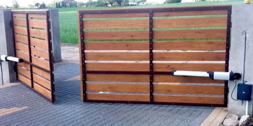 ưu điểm khi bạn lắp đặt cửa tự động tại tphcm