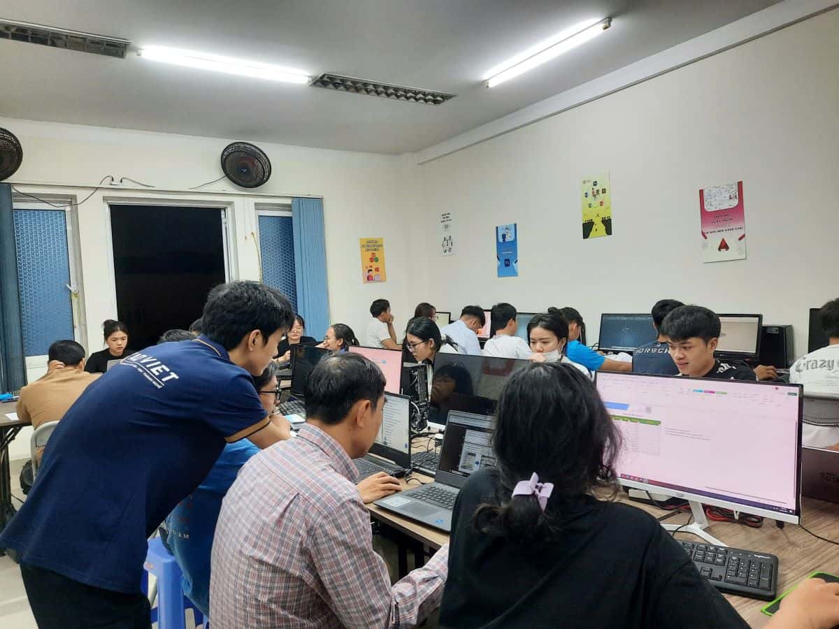 khóa học ai trí tuệ nhân tạo