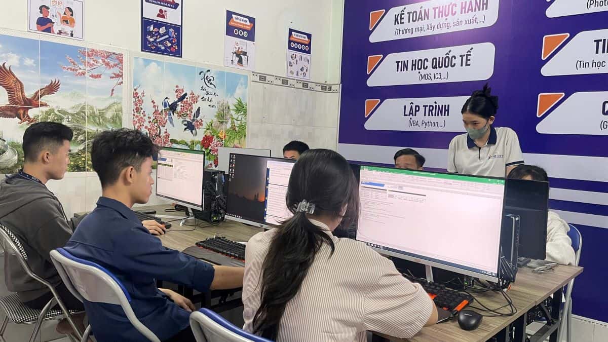 khóa học trí tuệ nhân tạo online